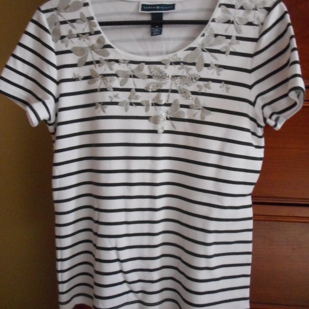 Tee/Blouse